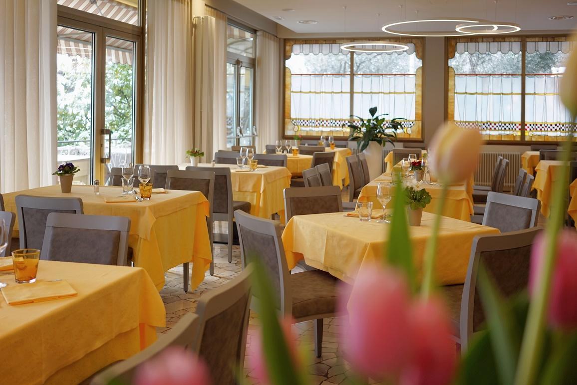 Hotel Le Torrette Galbiate Exterior photo